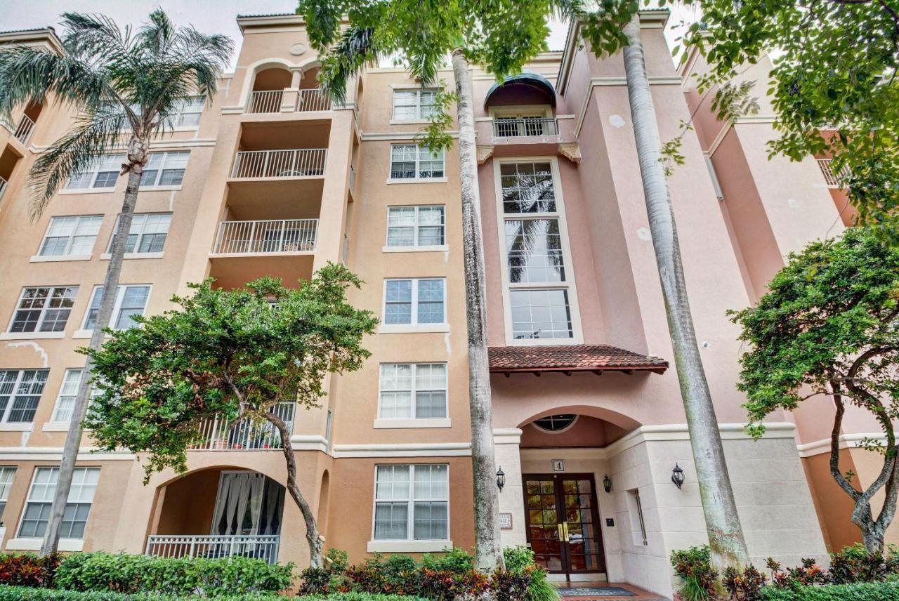 Apartamento Renovated 2/2 Unit At Yacht Club/Aventura Exterior foto